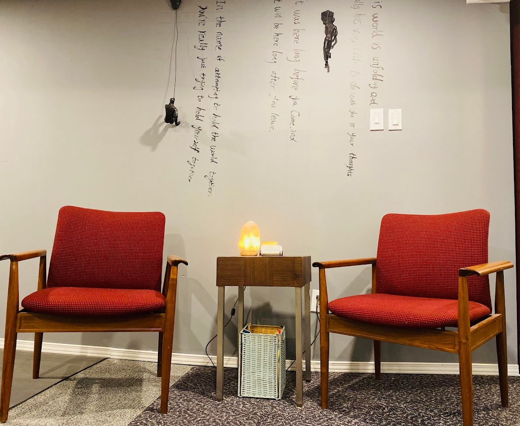 Tinas Chinese Acupressure Massage | 98 Blackacres Blvd, London, ON N6G 2G6, Canada | Phone: (226) 637-2373