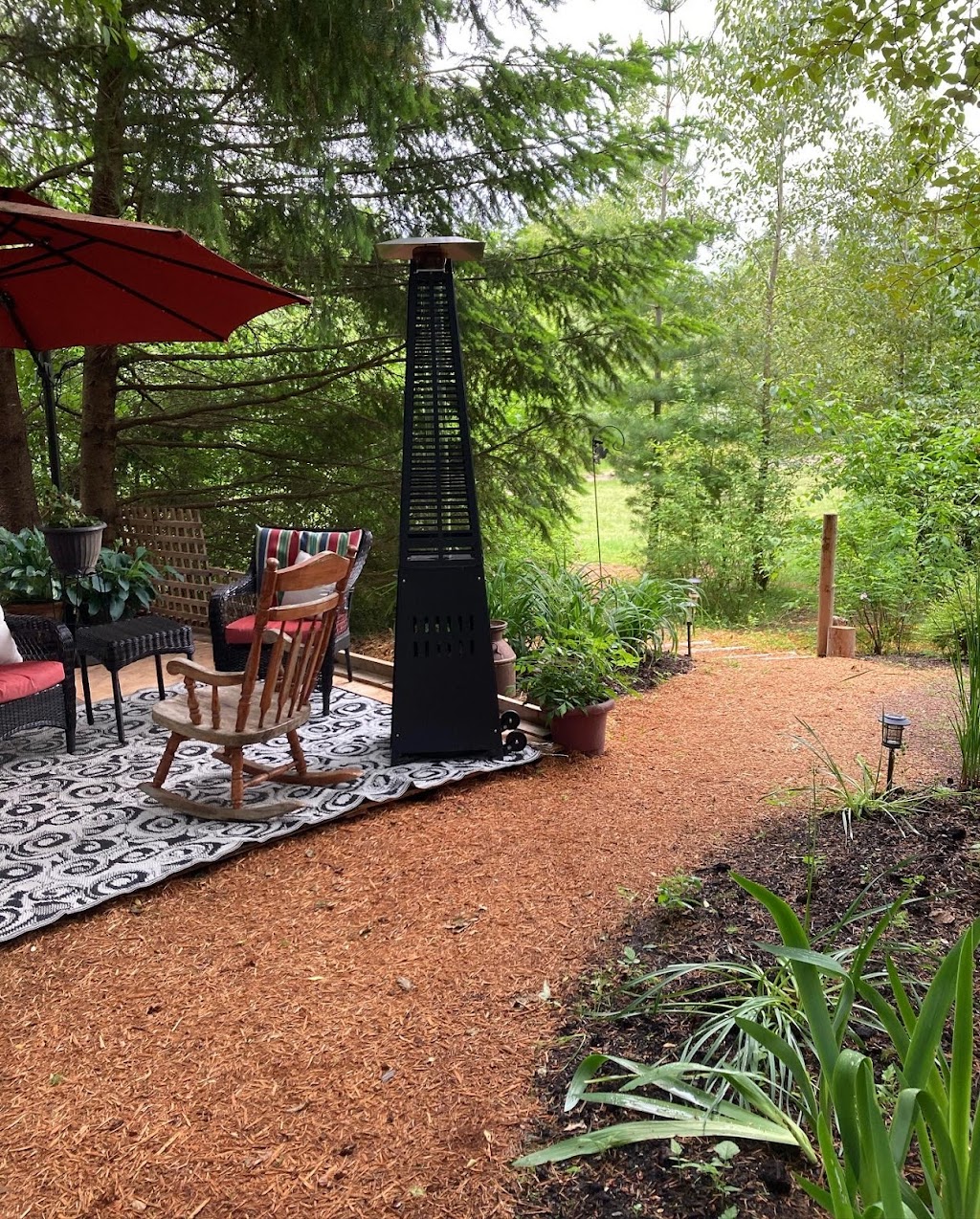 The Creekside | 7931 N Island Hwy, Black Creek, BC V9J 1G8, Canada | Phone: (250) 240-1744