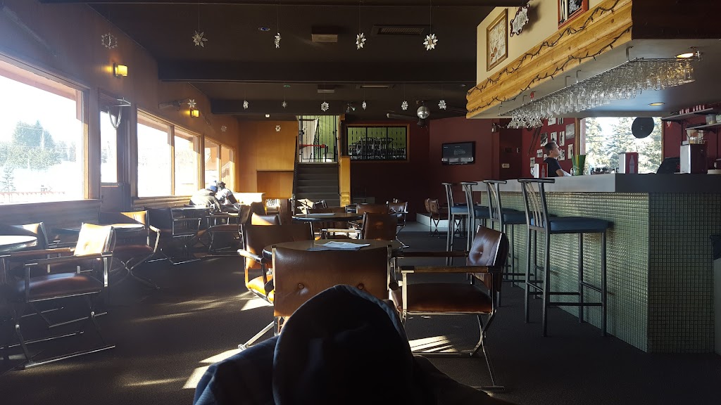 Holiday Mountain Ski Resort | 12 Later Way, La Rivière, MB R0G 1A0, Canada | Phone: (204) 242-2172