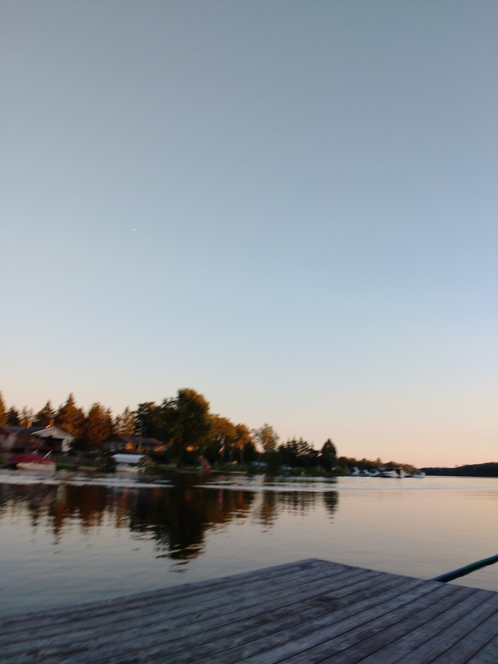 Patti House Motel | 18 Water St, Coboconk, ON K0M 1K0, Canada | Phone: (705) 454-2100