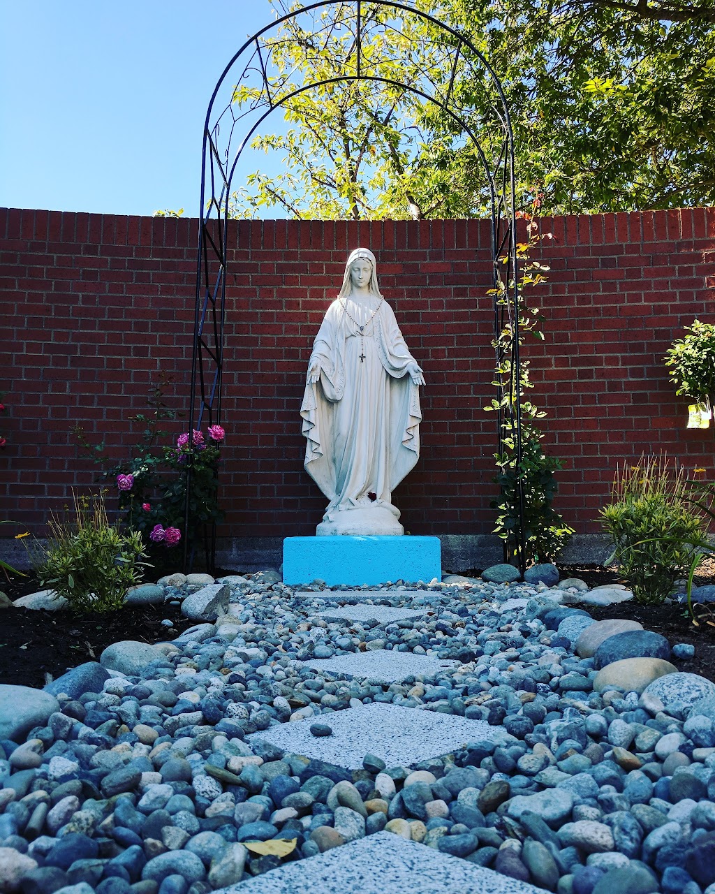 Immaculate Conception School, Delta | 8840 119 St, Delta, BC V4C 6M4, Canada | Phone: (604) 596-6116