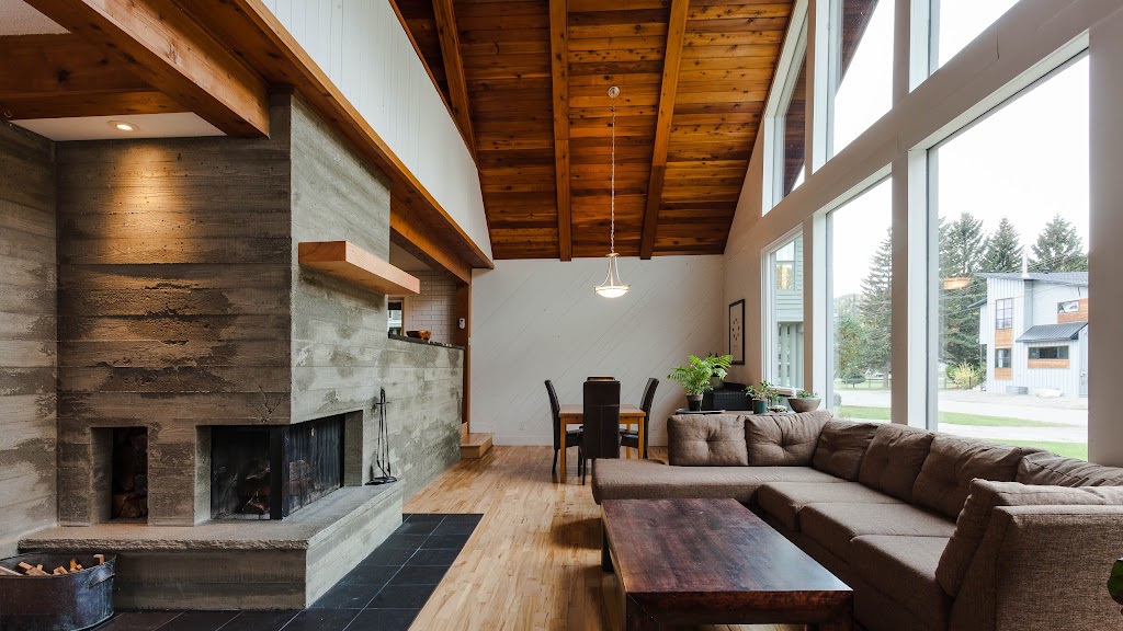 Elk Valley Painting & Decorating | 5614 Vanlerberg Rd, Fernie, BC V0B 1M1, Canada | Phone: (250) 430-3853