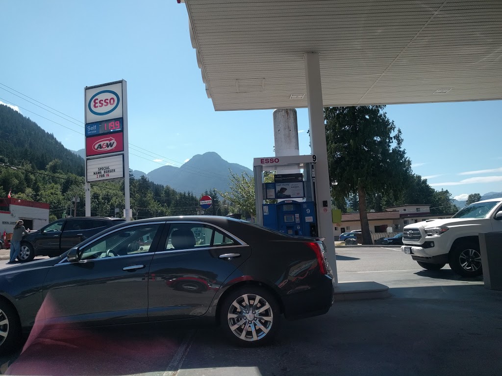 Esso | 1175 4th Ave, Hope, BC V0X 1L0, Canada | Phone: (604) 860-4422