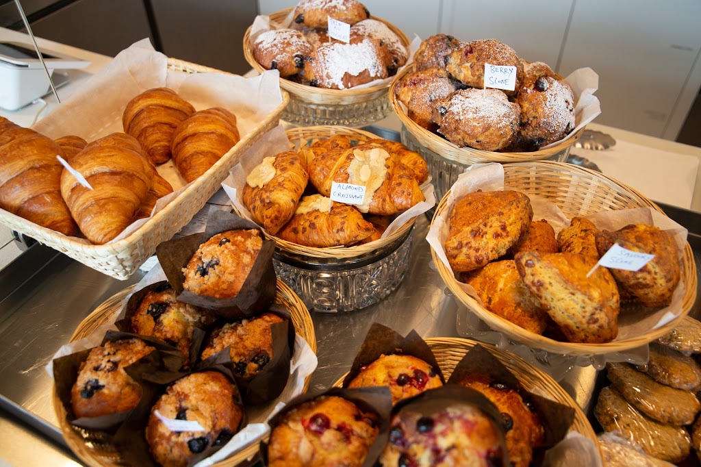 Take The Cake Patisserie | 150-1110 Ewen Ave, New Westminster, BC V3M 5E4, Canada | Phone: (604) 553-9188