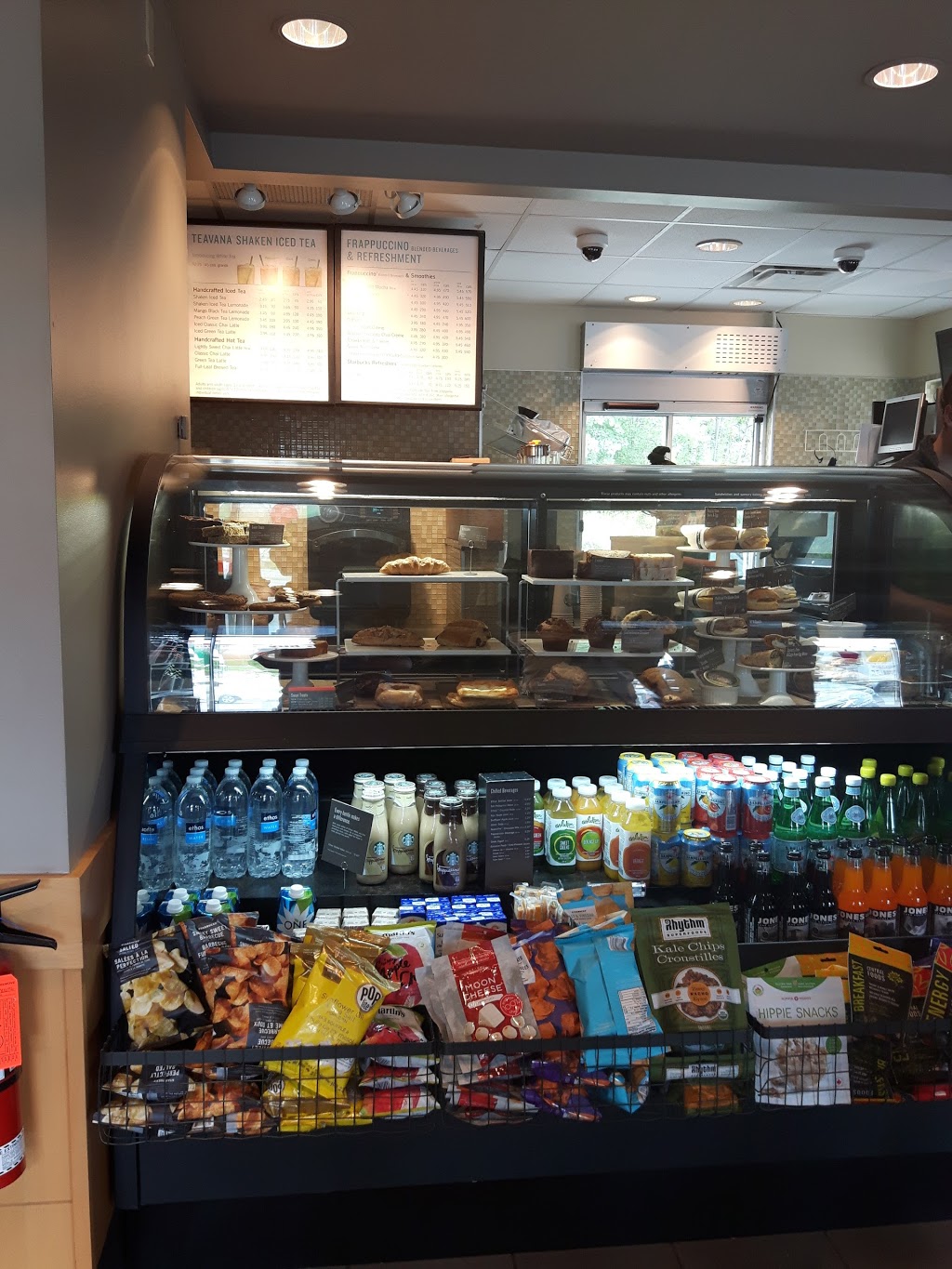Starbucks | 294 Louisa St, Parry Sound, ON P2A 0A1, Canada | Phone: (705) 746-1159