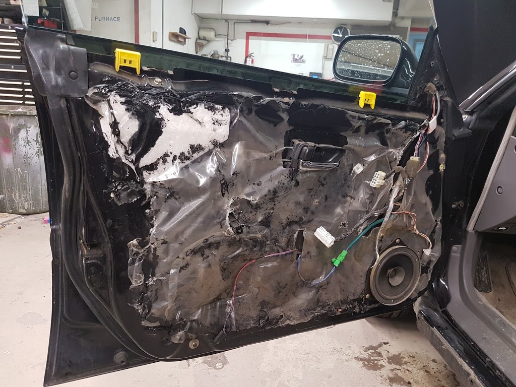 Platinum Paint and Body Ltd. | 125 105 Street East, Saskatoon, SK S7N 1Z2, Canada | Phone: (306) 249-5670
