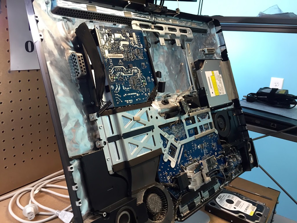 CompuFix | 1792 Bath Rd, Kingston, ON K7M 4X6, Canada | Phone: (613) 777-0350