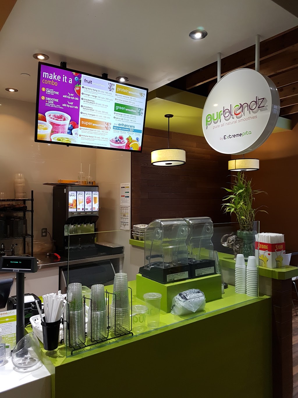 Extreme Pita | 6045 Mavis Rd #8, Mississauga, ON L5R 4G6, Canada | Phone: (905) 712-0533
