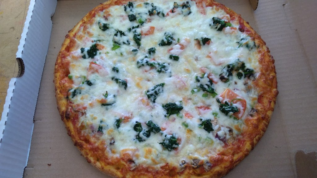 Marios Pizza | 4 Massey St, Angus, ON L0M 1B0, Canada | Phone: (705) 424-1234
