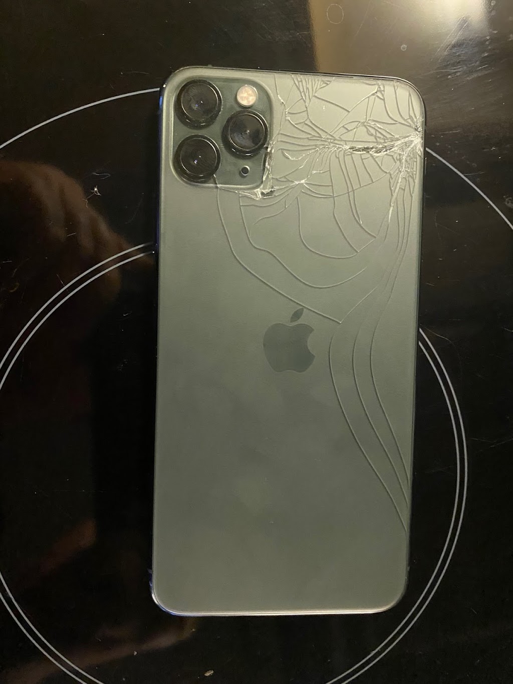 Mobile CellPhone Fix / Iphone & Samsung Repair Winnipeg | 1031 Autumnwood Dr #4, Winnipeg, MB R2J 1C6, Canada | Phone: (204) 306-8721