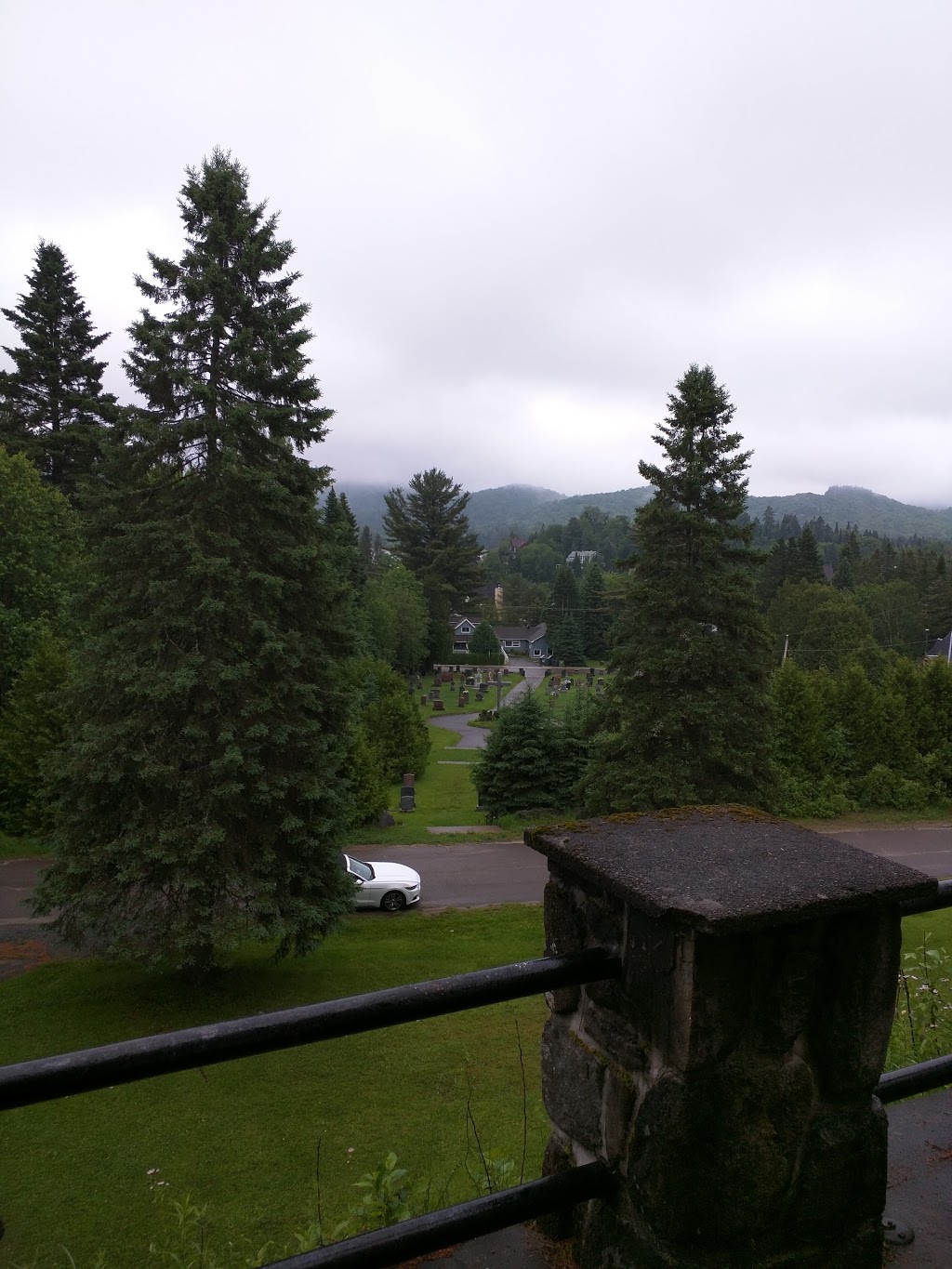 Presbyteres | 1845 Chemin du Village, Saint-Adolphe-dHoward, QC J0T 2B0, Canada | Phone: (819) 327-2711