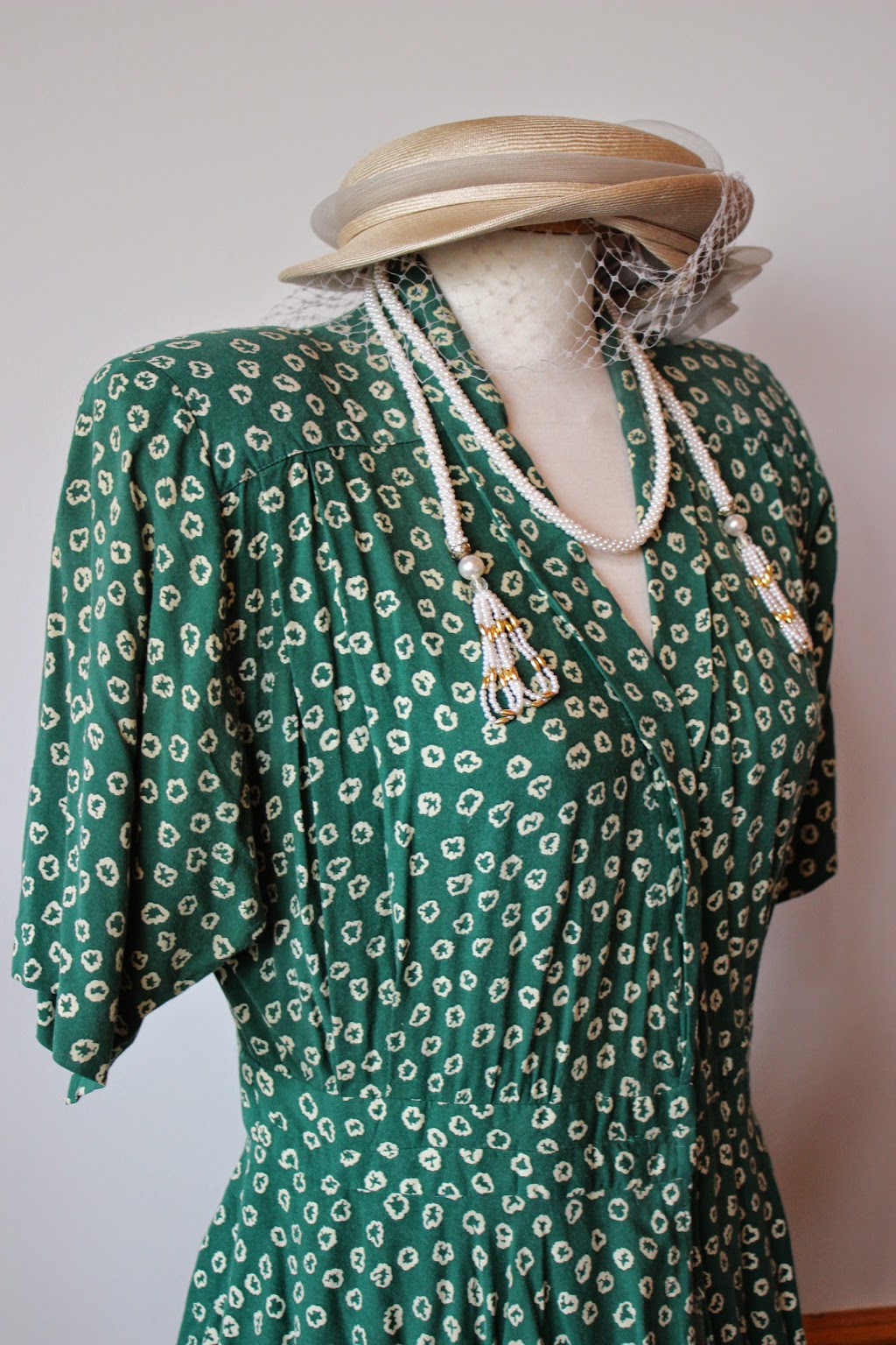 Maison Gabrielle-Roy | 375 Rue Deschambault, Winnipeg, MB R2H 0J9, Canada | Phone: (204) 231-3853