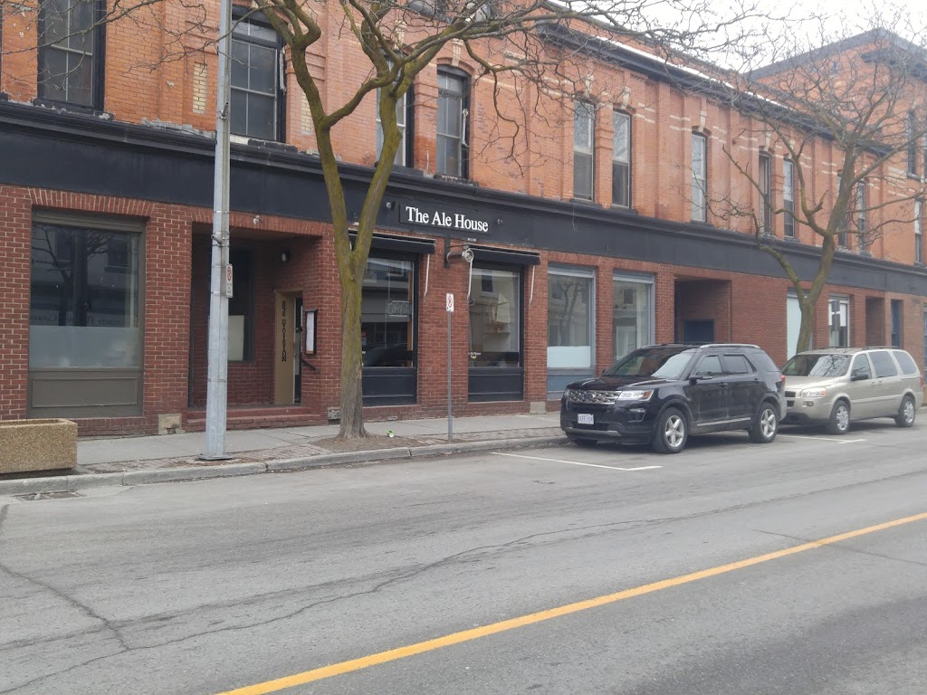 The Ale House | 246 Division St, Cobourg, ON K9A 3P8, Canada | Phone: (289) 252-1773