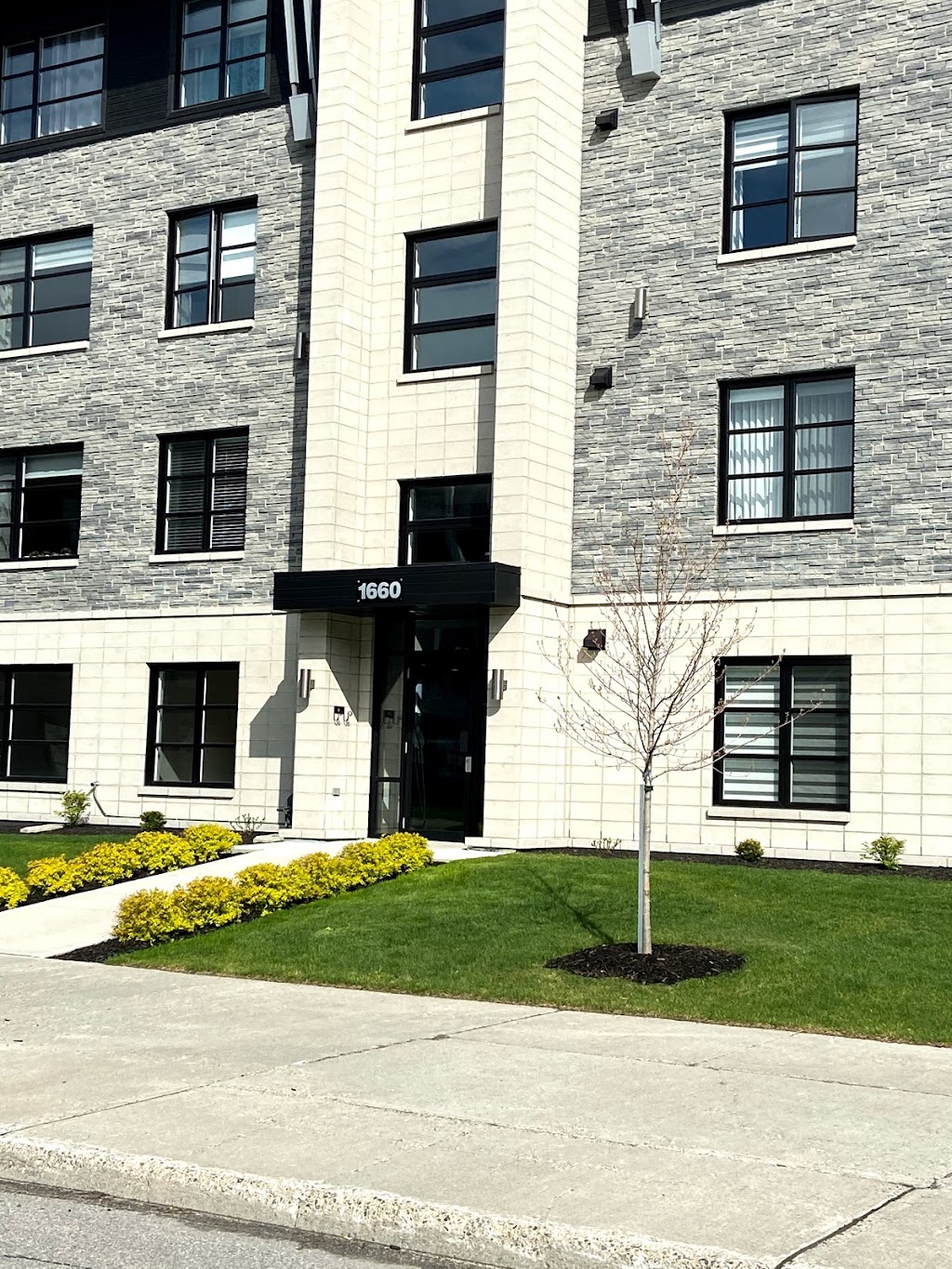 Le S16 Condominiums | 1690 rue Claire-Bonenfant condo 101, Québec, QC G2K 0J8, Canada | Phone: (418) 840-1990