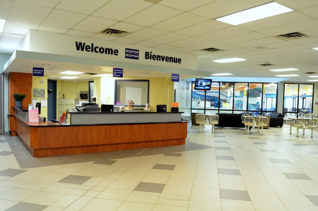 Kanata Leisure Centre and Wave Pool | 70 Aird Pl, Kanata, ON K2L 4C9, Canada | Phone: (613) 580-9677