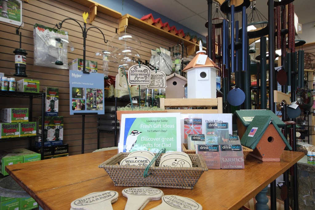 Wild Birds Unlimited | 1500 Bank St, Ottawa, ON K1H 7Z1, Canada | Phone: (613) 521-7333