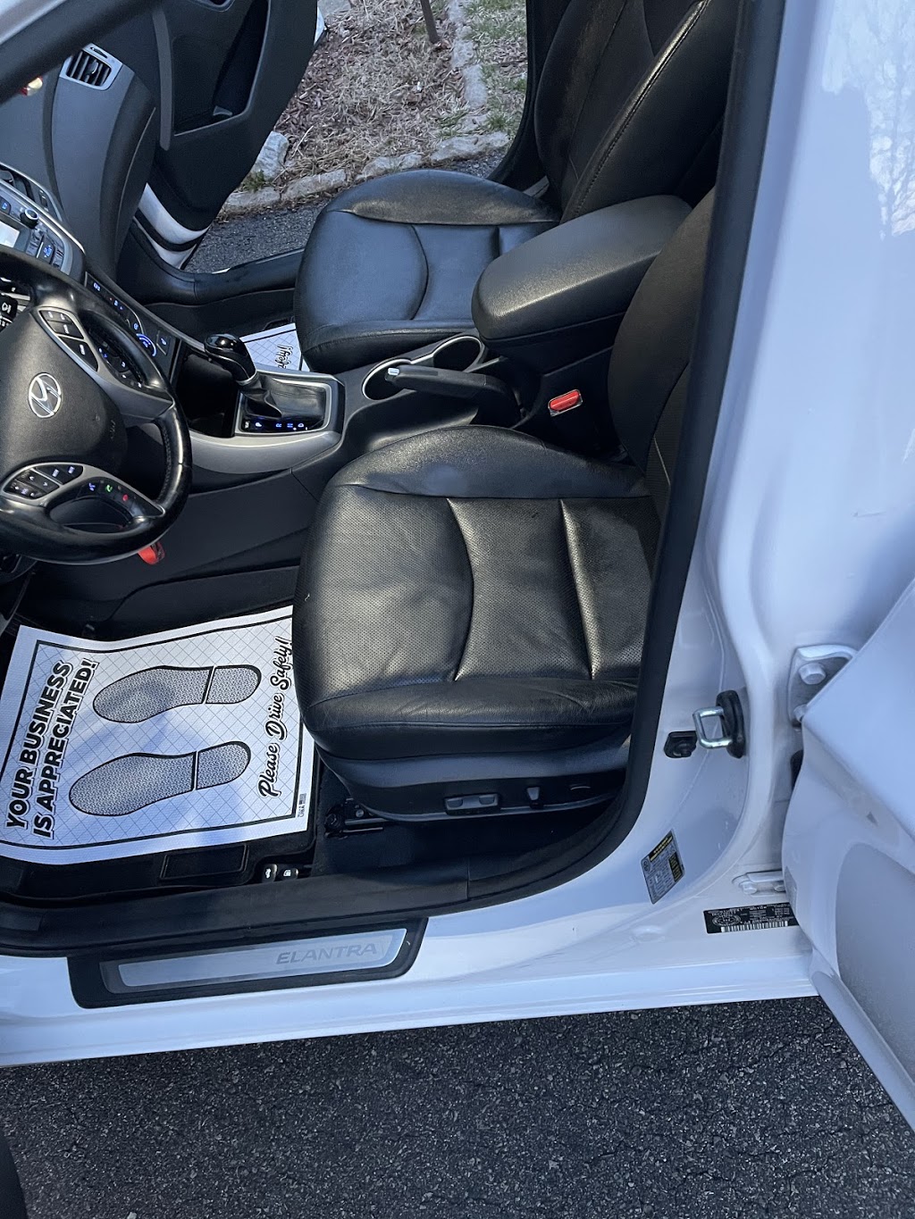 Malil Car Detailing | 939 Deverell Pl, Milton, ON L9T 0M2, Canada | Phone: (647) 997-9953