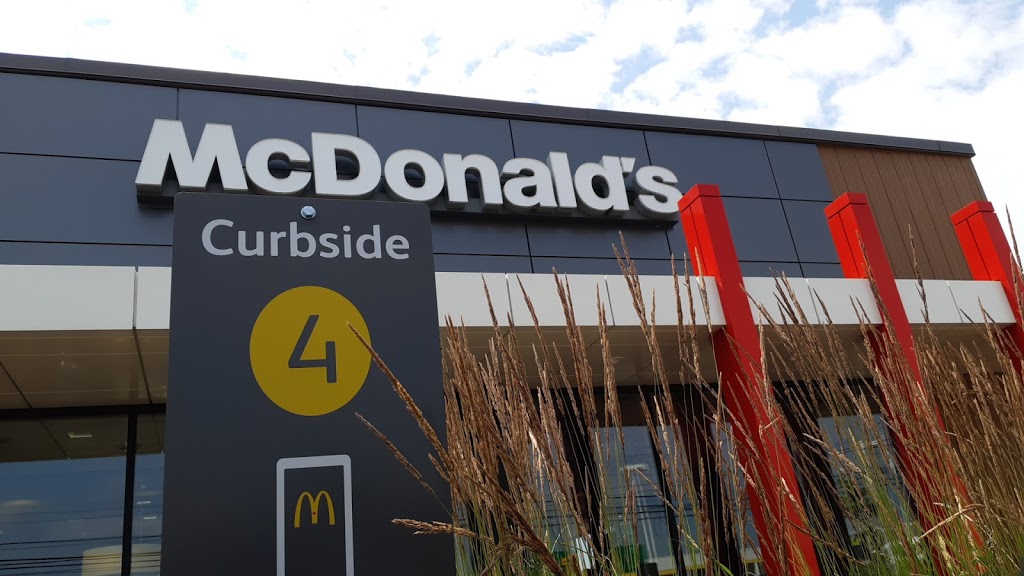 McDonalds | 222 Main St, Sackville, NB E4L 4C1, Canada | Phone: (506) 364-1997