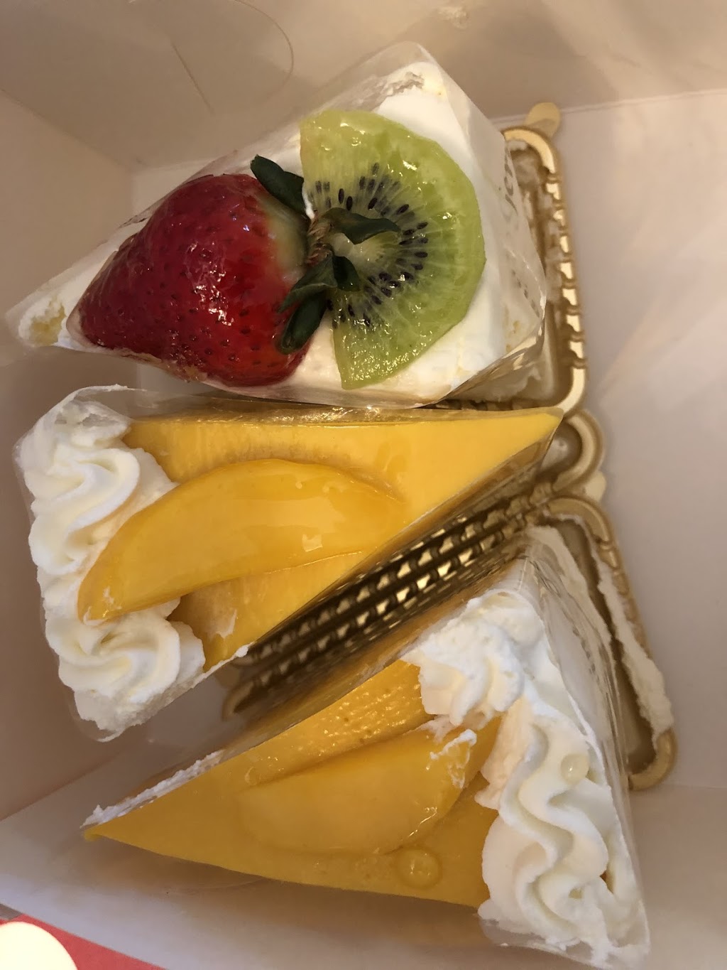 Saint Germain Bakery | 650 W 41st Ave #137, Vancouver, BC V5Z 2M9, Canada | Phone: (604) 267-0807