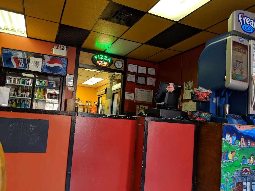 Wildside Pizzeria | 7533 Main St W, Radium Hot Springs, BC V0A 1M0, Canada | Phone: (250) 347-9765