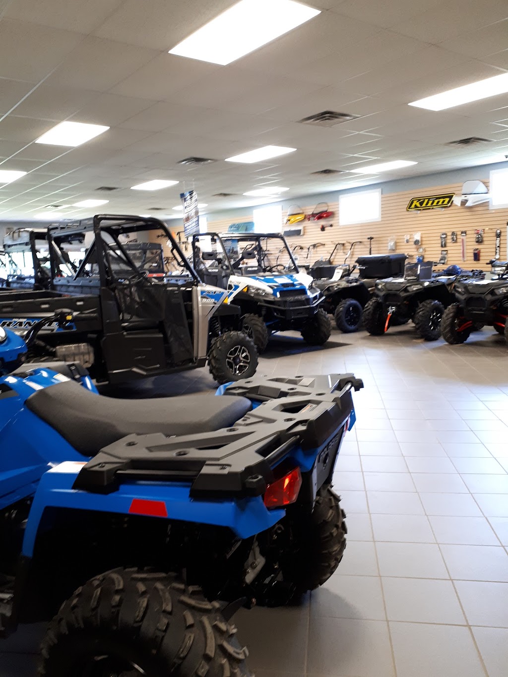 Sturgeon Motor Sports | 27 Golf Course Rd, Sturgeon Falls, ON P2B 2J6, Canada | Phone: (705) 753-9181