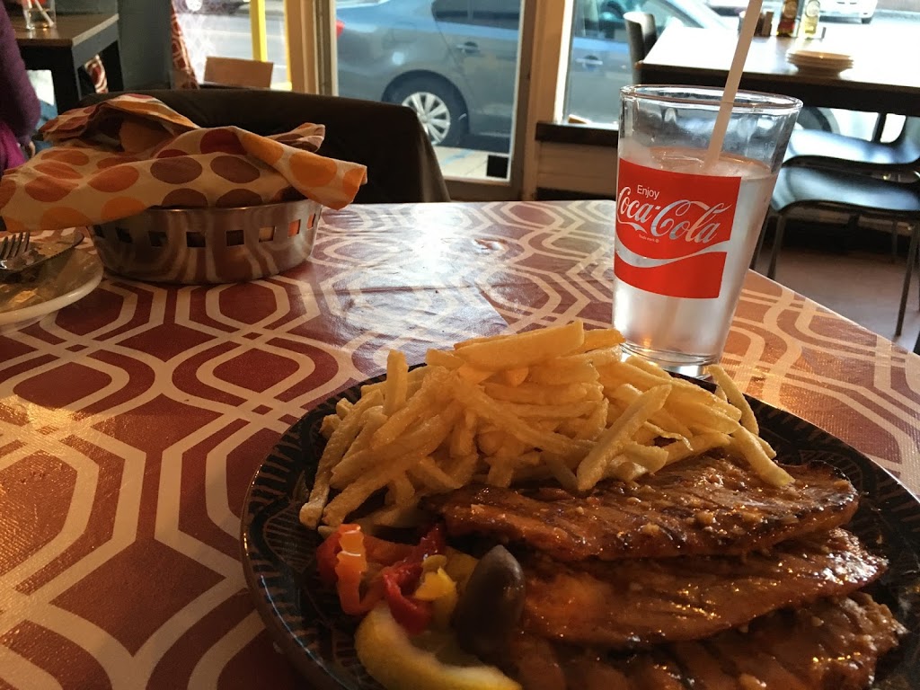 Tasca Piri Piri | 770 Hamilton Rd, London, ON N5Z 1T9, Canada | Phone: (519) 601-5556