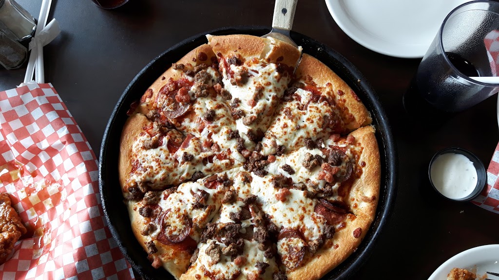 Pizza Hut | 6205 50 St, Leduc, AB T9E 7A9, Canada | Phone: (403) 310-1010