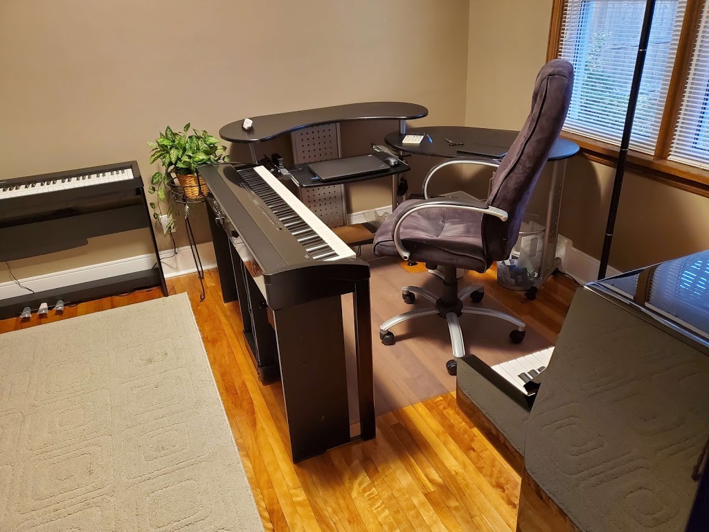 Colebrook Pianos | 82 Alexandra Ave, Chatham, ON N7M 1Y1, Canada | Phone: (519) 401-7058