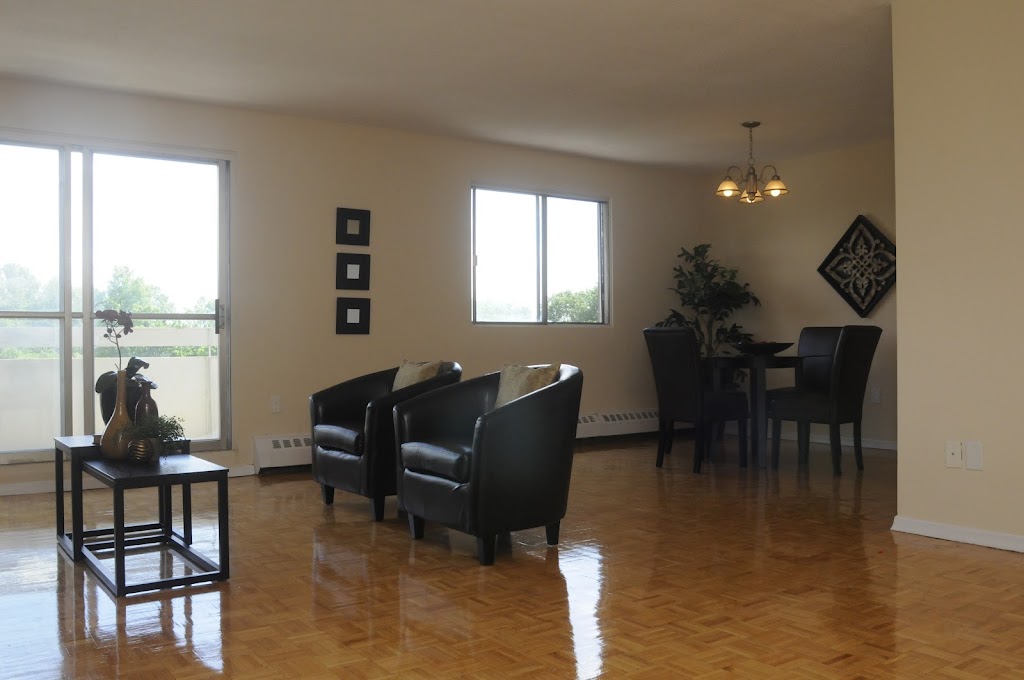 Hazelview Properties | 75 Stewart St, Oakville, ON L6K 1X7, Canada | Phone: (289) 813-4832