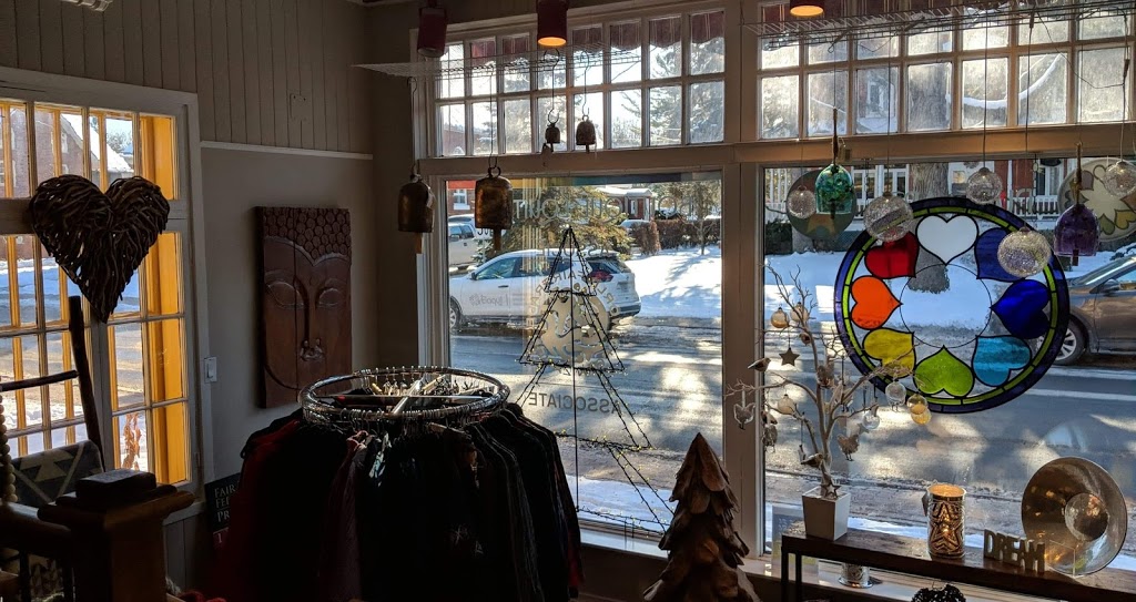 Pure Art Boutique | 422 Main Rd, Hudson, QC J0P 1H0, Canada | Phone: (450) 458-1115