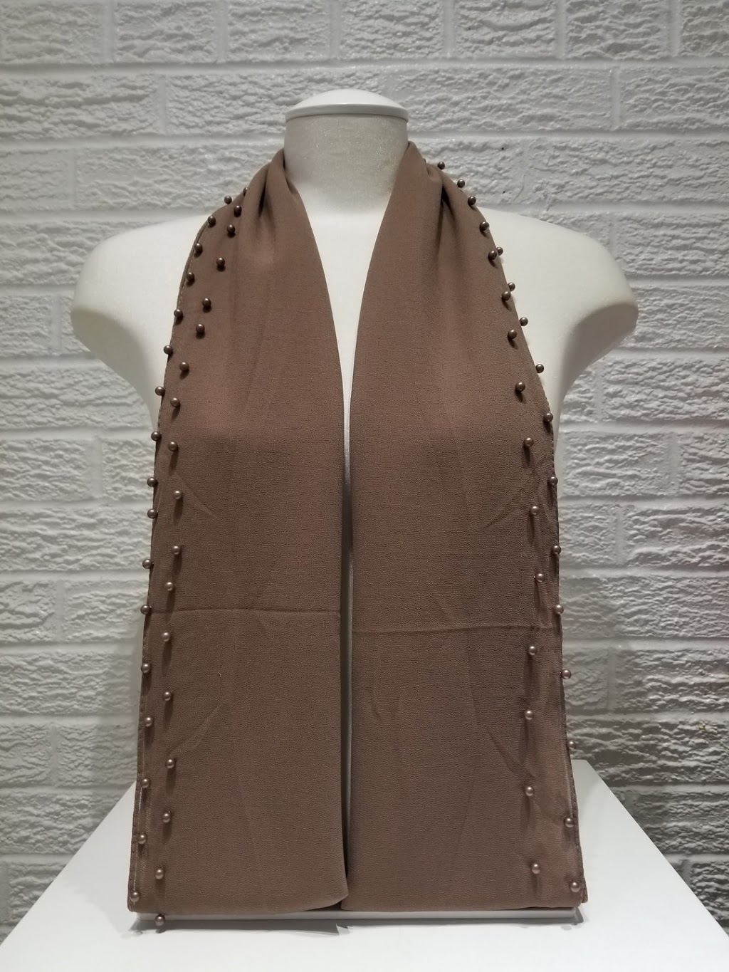 The Hijaab Store | 2645 Liruma Rd, Mississauga, ON L5K 1Y9, Canada | Phone: (905) 855-1000