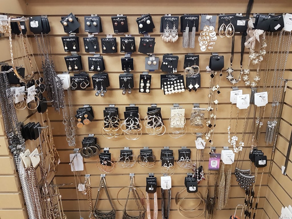 Dots Stores Ltd | 3414 Gateway Blvd NW, Edmonton, AB T6J 6R5, Canada | Phone: (780) 435-5760