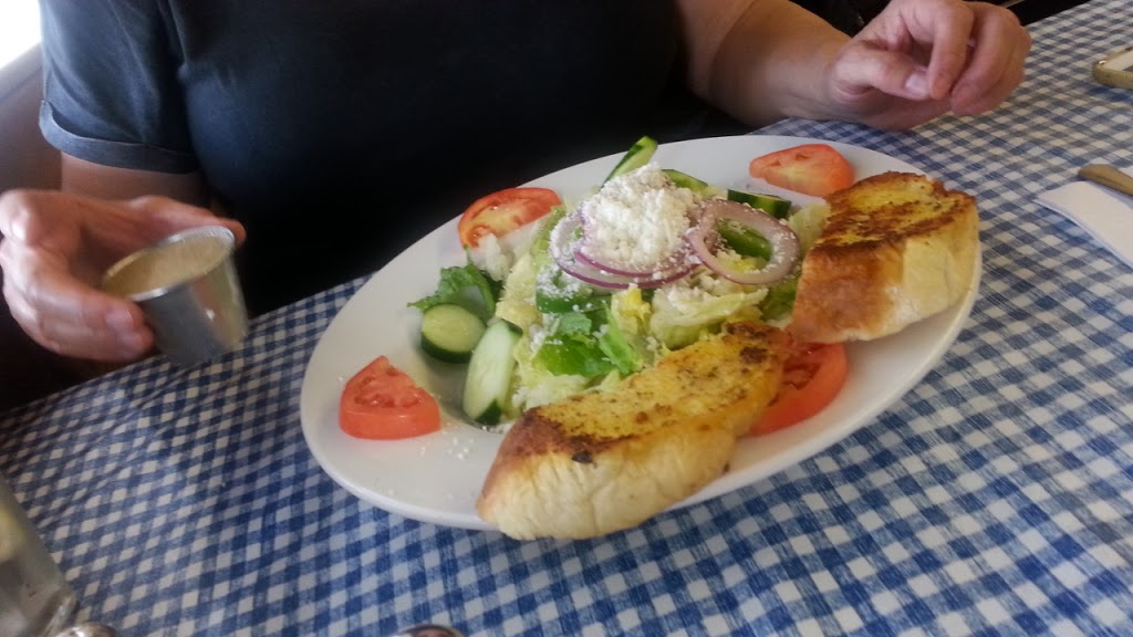 Tiffany Dining Lounge & Restaurant | 26 Coldwater Rd, Coldwater, ON L0K 1E0, Canada | Phone: (705) 686-3676