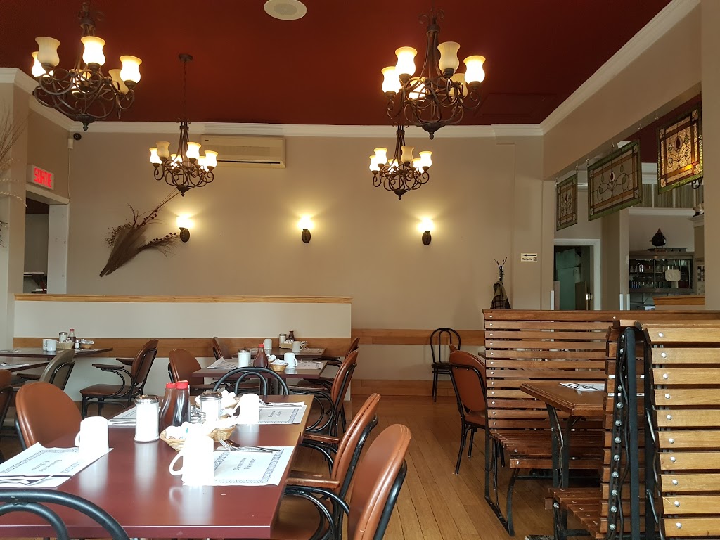 Coco Gallo | 1104 Rue Saint-Zotique E, Montréal, QC H2S 1N4, Canada | Phone: (514) 271-7582