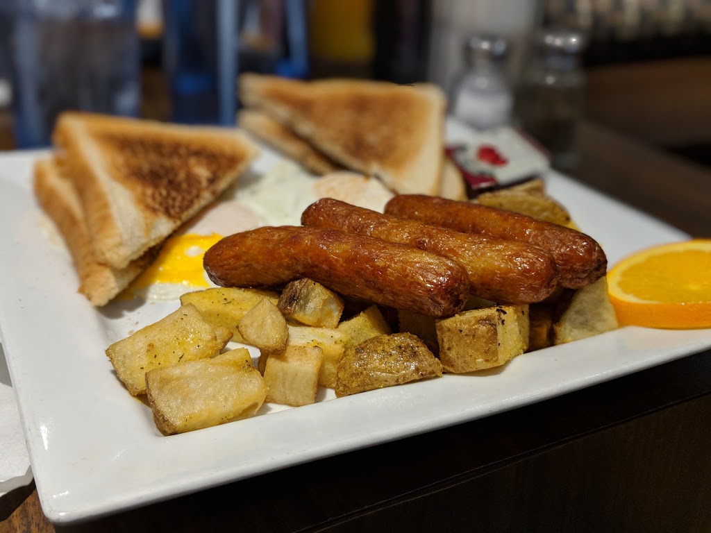 Friendly Restaurant & Pizzeria | 1756 Laurier St, Rockland, ON K4K 1L5, Canada | Phone: (613) 446-2867