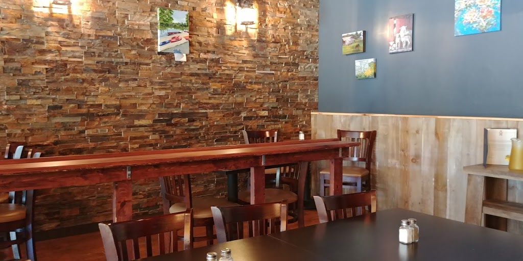 Lucys Cafe & Eatery | 245 Waverley Rd, Dartmouth, NS B2X 2C5, Canada | Phone: (902) 405-2526