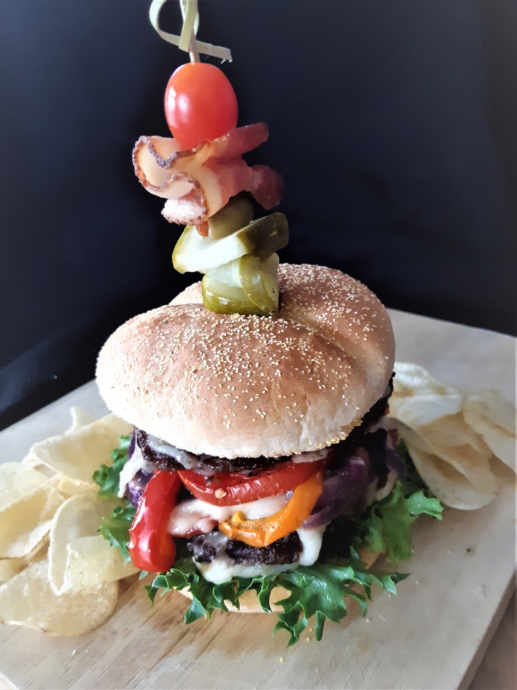 Verandah Restaurant | 900 Boundary St, Prescott, ON K0E 1T0, Canada | Phone: (613) 213-5529