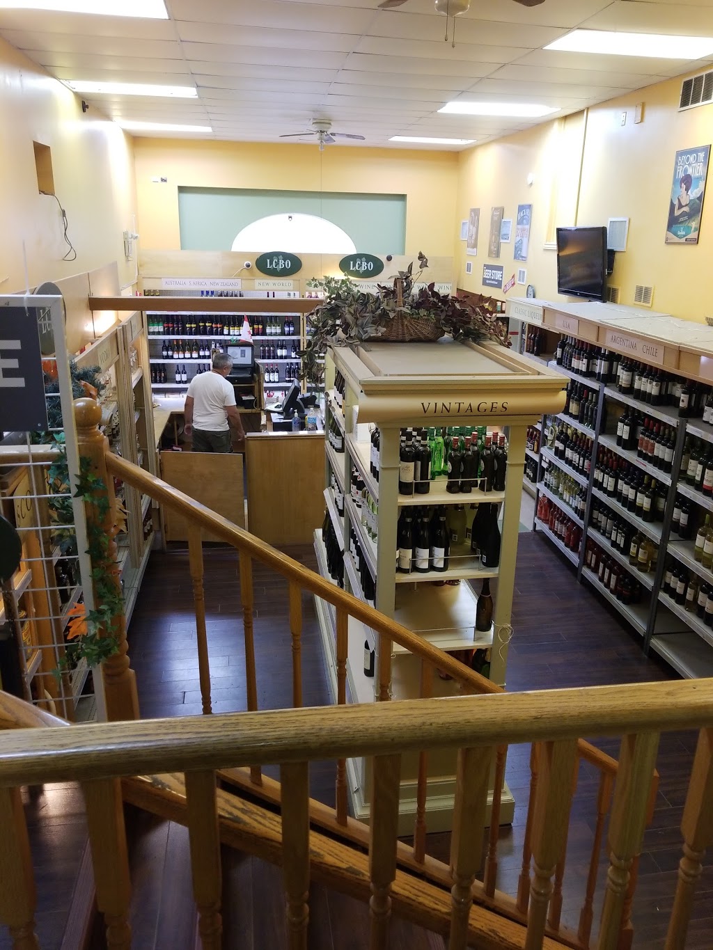 LCBO | 278 Carlisle Rd, Carlisle, ON L0R 1H2, Canada | Phone: (905) 690-0474