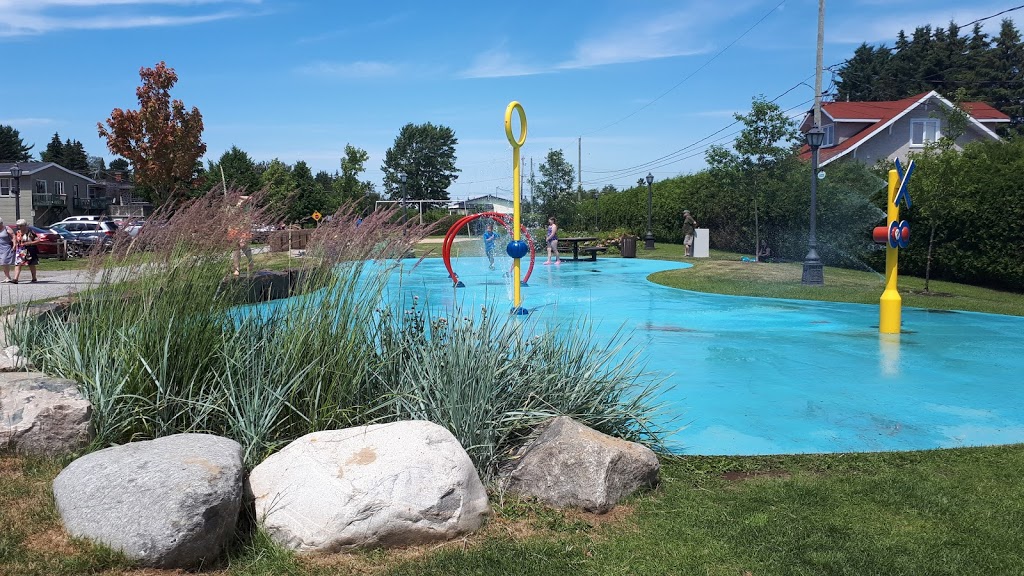 Park Station | Rue LAnnonciation N, Rivière-Rouge, QC J0T 1T0, Canada | Phone: (819) 275-2929
