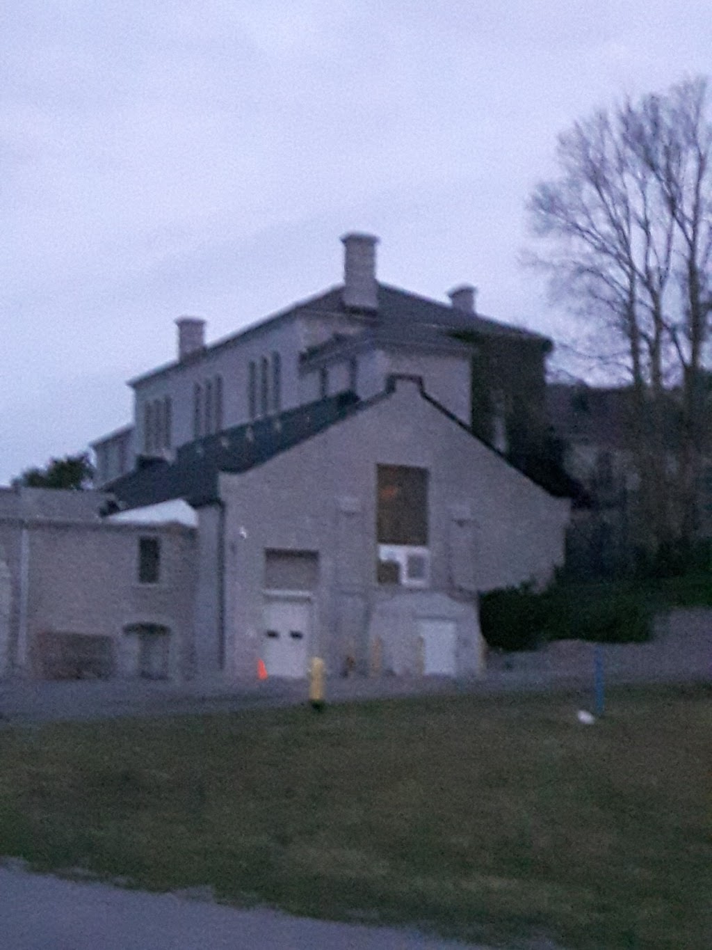 Ontario Correctional Svc | 25 Heakes Ln, Kingston, ON K7M 9B1, Canada | Phone: (613) 536-7350