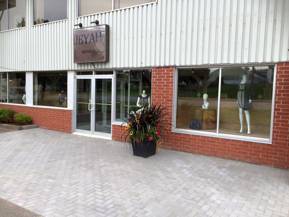 JEYAH Boutique | 601, 1ere rue Poire #200, La Pocatière, QC G0R 1Z0, Canada | Phone: (418) 371-1500
