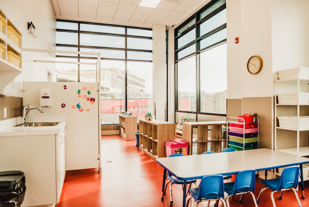 Clever Daycare - University District | 4101 University Ave NW, Calgary, AB T3B 6K3, Canada | Phone: (403) 474-4157