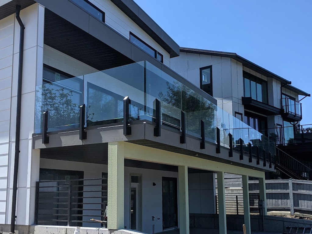 Panoramic Heavy Glass Railings | point of interest | 1421 Fielding Rd, Nanaimo, BC V9X 1K8, Canada | 2509547422 OR +1 250-954-7422