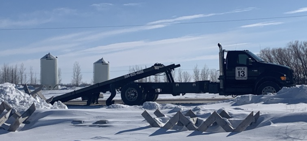 Mile 13 Construction | 180 Broadway St, La Rivière, MB R0G 1A0, Canada | Phone: (204) 825-4606
