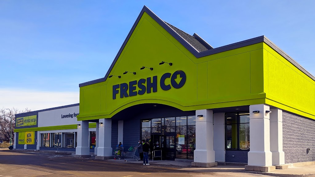 Freshco Henderson | 731 Henderson Hwy, Winnipeg, MB R2K 2K4, Canada | Phone: (431) 489-1121
