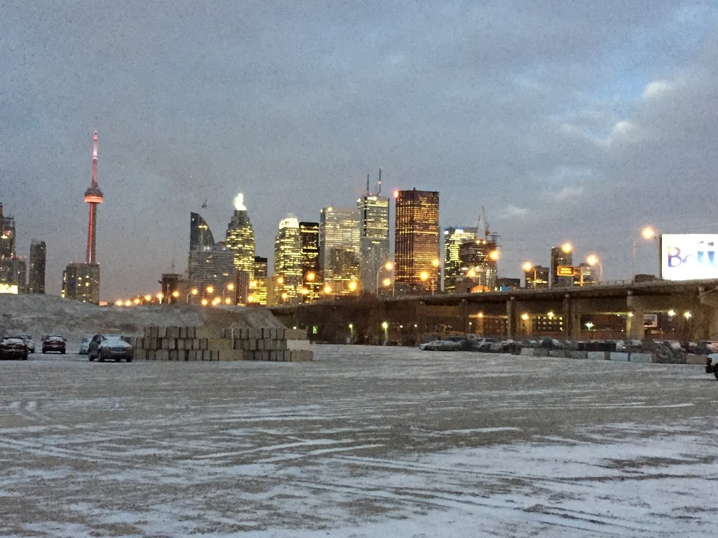 Storage Space | 324 Cherry St, Toronto, ON M5A 3L2, Canada | Phone: (416) 463-2300