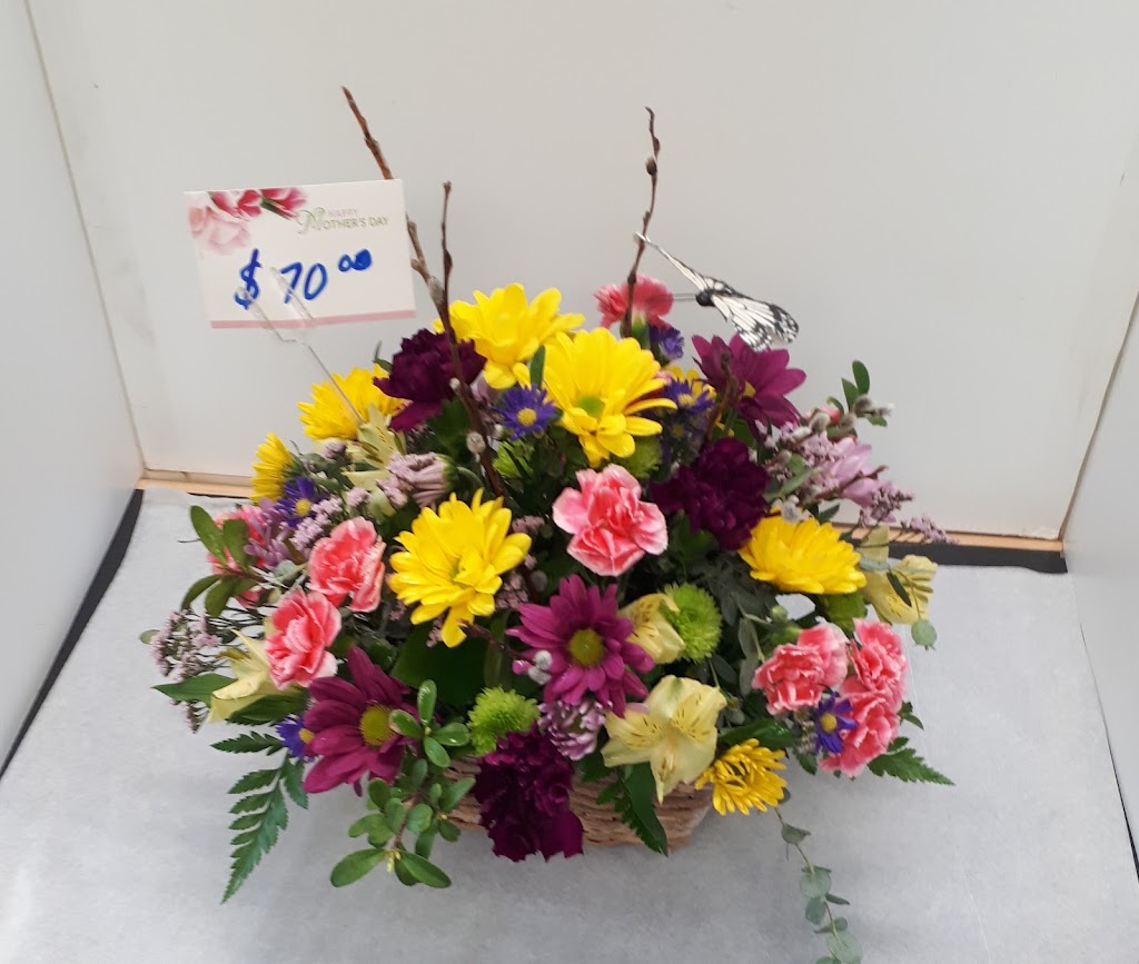 Delmerie Flowers | 66 10 Ave SE #5, High River, AB T1V 1E7, Canada | Phone: (403) 652-2674