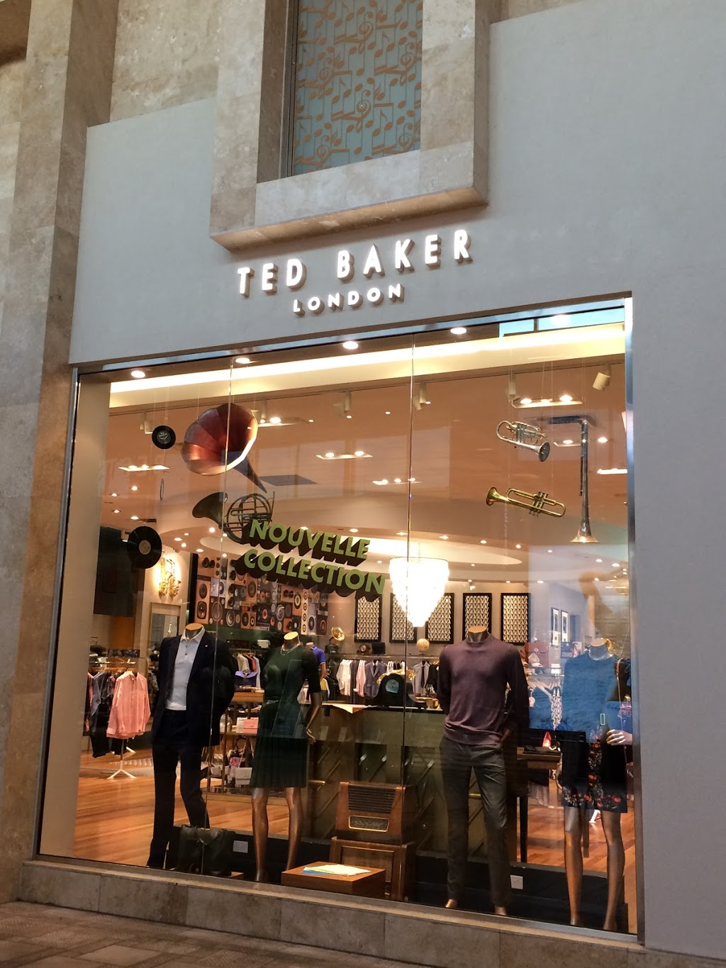 Ted baker | clothing store | 3003 Boulevard le Carrefour SPACE T015, Laval, QC H7T 1C7, Canada | 4502310966 OR +1 450-231-0966
