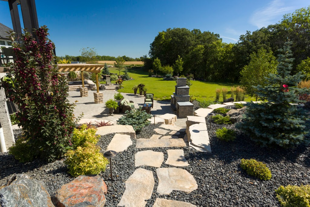 Silver Stone Landscaping | 4 Timberwood Pl, East Saint Paul, MB R2E 0M4, Canada | Phone: (204) 471-4706