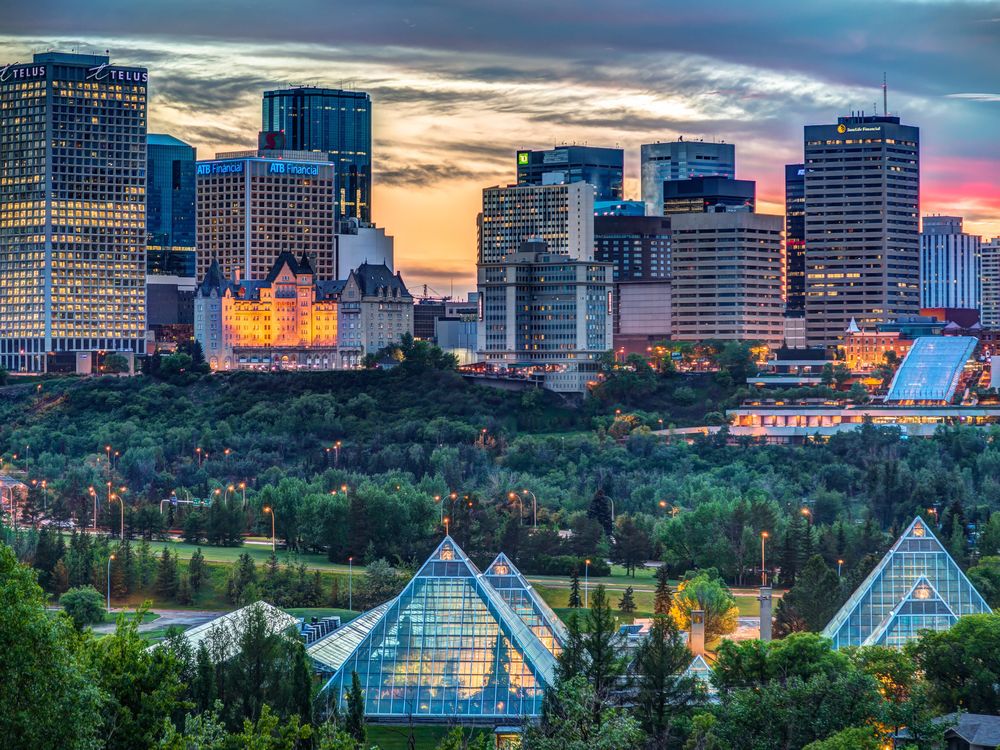Ed Lastiwka and Linda Davidson | 3018 Calgary Trail NW, Edmonton, AB T6J 6V4, Canada | Phone: (780) 446-3800